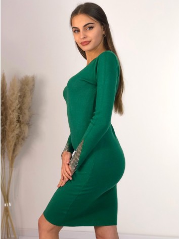 Dámske svetrové šaty s ozdobnými kamienkami - zelené