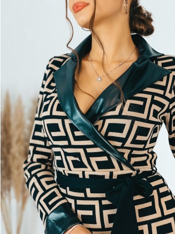 Dámske pletené šaty s koženkou a opaskom -hnedé