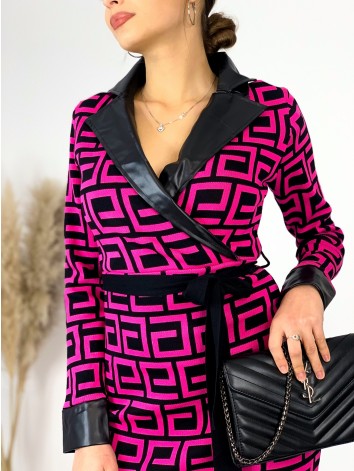 Dámske pletené šaty s koženkou a opaskom - cyklamenové