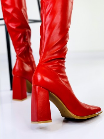 Dámske červené kožené čižmy pod kolená