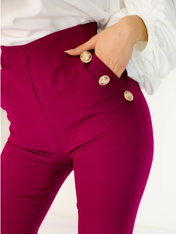 Dámske elegantné nohavice s vysokým pásom a gombíkmi - fialové