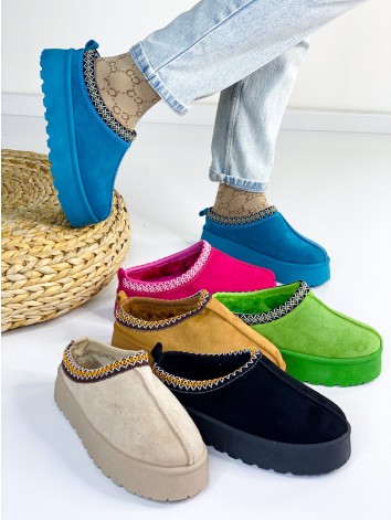 Dámske zateplené nízke čižmy na platforme - hnedé