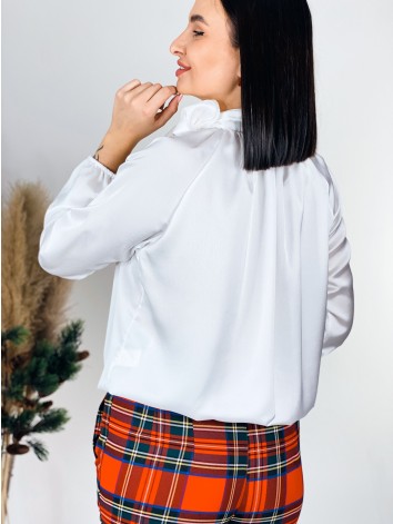 Dámska saténová biela blúzka s mašľou