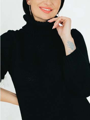 Dámsky predĺžený rolákový sveter s rozparkom - čierny
