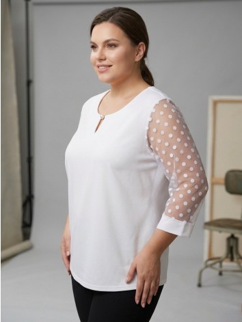 Dámska biela blúzka s bodkovanými rukávmi pre moletky