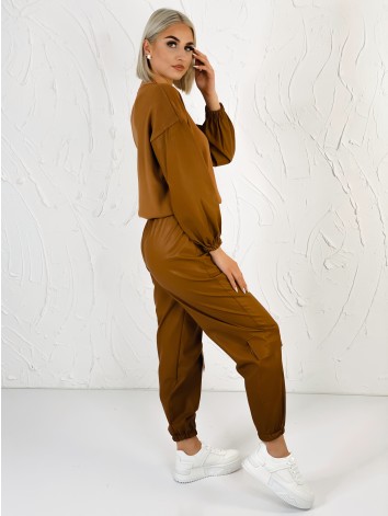 Dámska camel exkluzívna koženková súprava s našitými vreckami