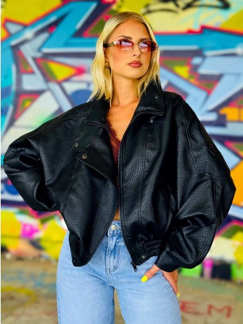 Dámska čierna oversized koženka so štruktúrou