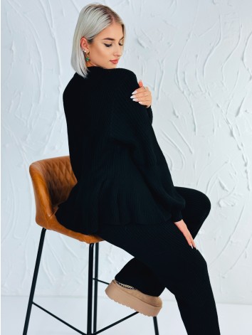 Dámska čierna pletená súprava nohavice + svetrík s viazaním