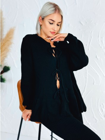 Dámska čierna pletená súprava nohavice + svetrík s viazaním