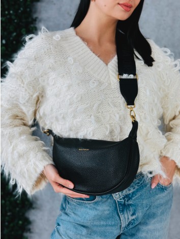 Dámska crossbody kabelka s nastaviteľným popruhom - čierna