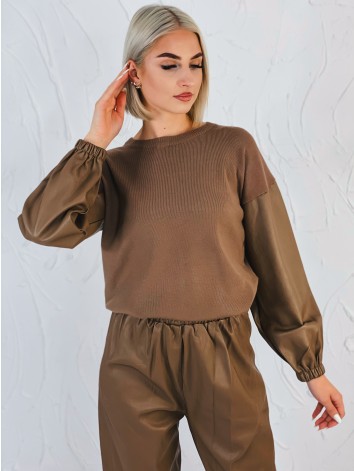 Dámska hnedá exkluzívna koženková súprava s našitými vreckami