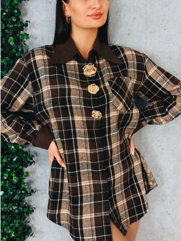 Dámska hnedá flanelová košeľa s ozdobnými zlatými gombíkmi