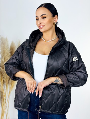 Dámska krátka prešívaná hnedá bunda s kapucňou