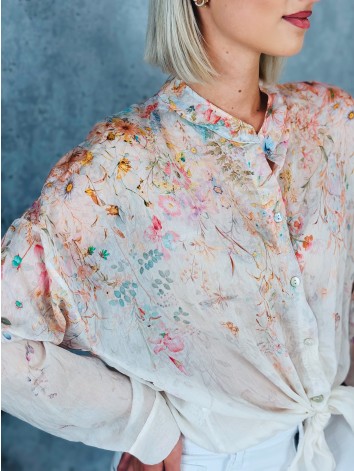 Dámska ružová kvetovaná blúzka s gombíkmi