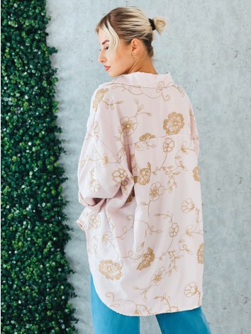 Dámska ružová oversize blúzka s nášivkami