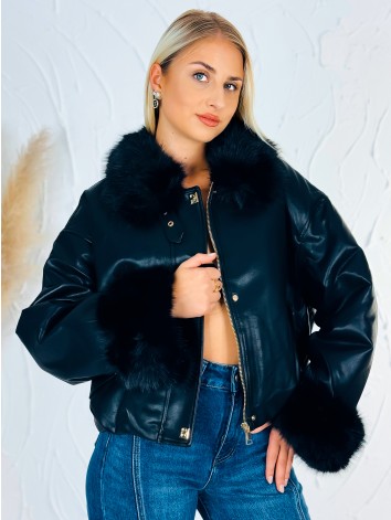 Dámska zateplená kožnka - bomber bunda s kožušinou v čiernej farbe