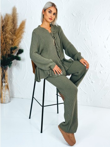 Dámska zelená pletená súprava nohavice + svetrík s viazaním