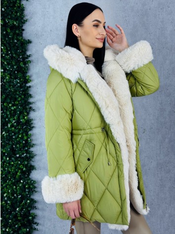 Dámska zimná prešívaná bunda s ozdobnou kožušinou - zelená