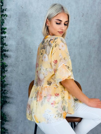Dámska žltá kvetovaná blúzka s gombíkmi a krátkym rukávom