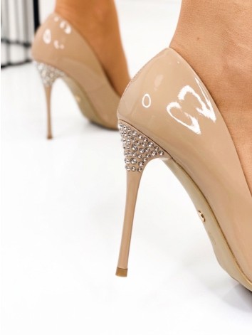 Dámske béžové lesklé lodičky s kamienkami