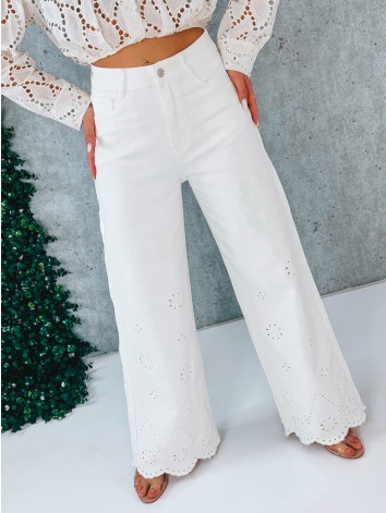 Dámske biele madeira široké rifle s výšivkou