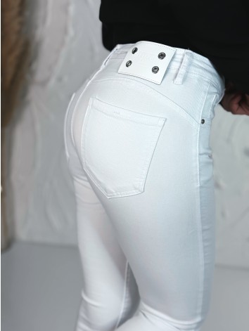 Dámske biele rifle s nízkym sedom