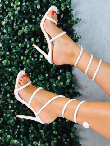 Dámske biele sandále so špirálovým remienkom