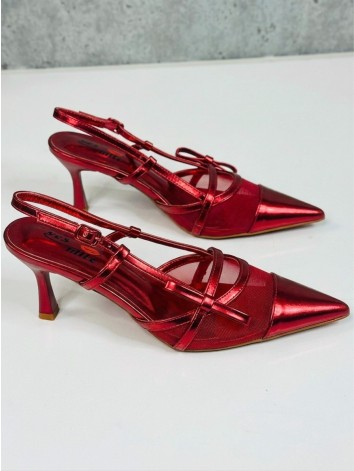 Dámske červené sandále na nízkom opätku Merina