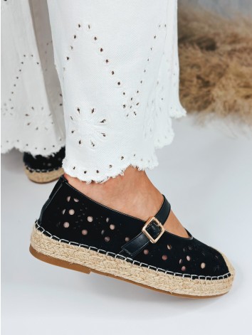 Dámske čierne espadrilky s remienkom a na platforme