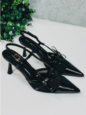 Dámske čierne sandále na nízkom opätku Merina