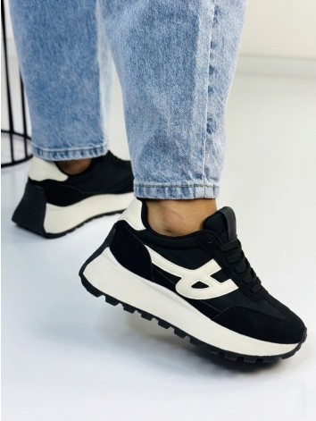 Dámske čierne štýlové tenisky na vysokej platforme