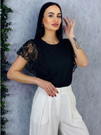 Dámske čierne tričko s čipkovanými rukávmi Alona