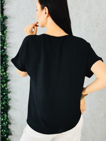 Dámske čierne tričko s kvetovanou aplikáciou a perlami