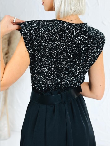 Dámske dlhé šaty Midnight s flitrovaným vrchom a čiernym opaskom - čierno strieborné