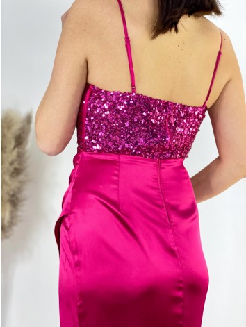 Dámske dlhé spoločenské saténové šaty s flitrovaným korzetom a razporkom - fuksiové