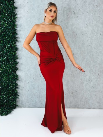 Dámske elastické spoločenské šaty s rozparkom a s efektom uzla v páse - bordové