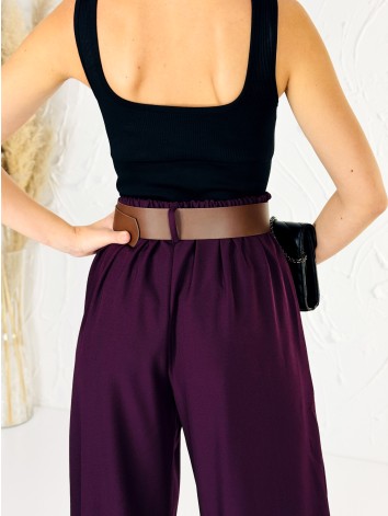 Dámske elegantné fialové široké nohavice s opaskom Venezia