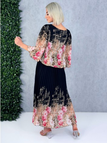 Dámske elegantné midi plisované šaty s kvetovanou potlačou aj pre moletky - čierne