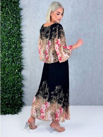 Dámske elegantné midi plisované šaty s kvetovanou potlačou aj pre moletky - čierne