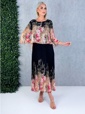 Dámske elegantné midi plisované šaty s kvetovanou potlačou aj pre moletky - čierne