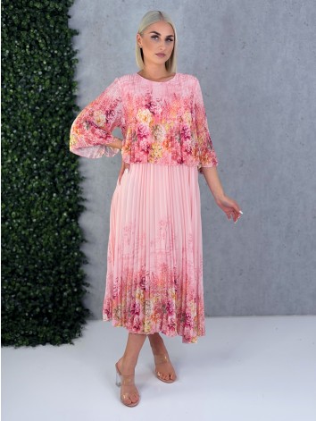 Dámske elegantné midi plisované šaty s kvetovanou potlačou aj pre moletky - ružové