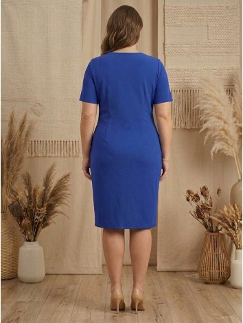 Dámske elegantné modré spoločenské šaty  s riasením na boku pre moletky Sophia