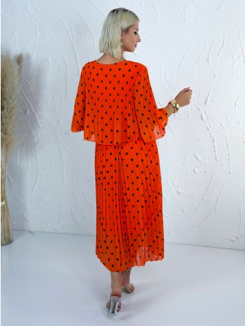Dámske elegantné plisované midi bodkované šaty - oranžové