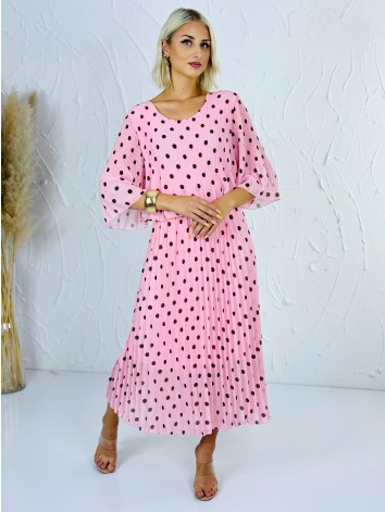 Dámske elegantné plisované midi bodkované šaty - ružové