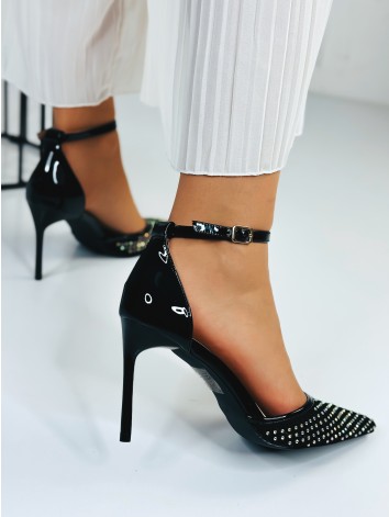 Dámske exkluzívne sandále s ozdobnými kamienkami - čierne