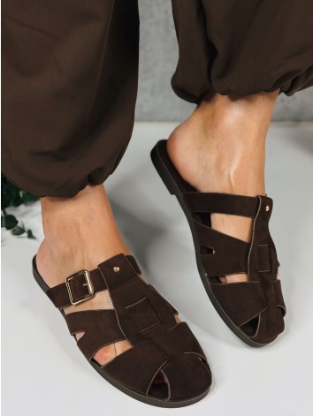 Dámske hnedé semišové šľapky s prepletaním