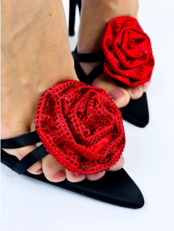 Dámske luxusné čierne sandále s červenou ružou