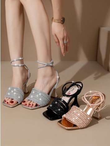 Dámske medené sandále s ozdobnými kamienkami Lela