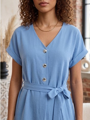 Dámske midi svetlomodré letné šaty s gombíkmi a opaskom