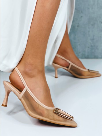 Dámske sandále na nízkom opätku so zlatou sponou - hnedé